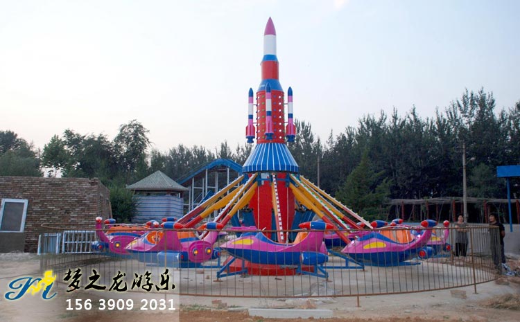 飛行塔類游樂園的游樂設施